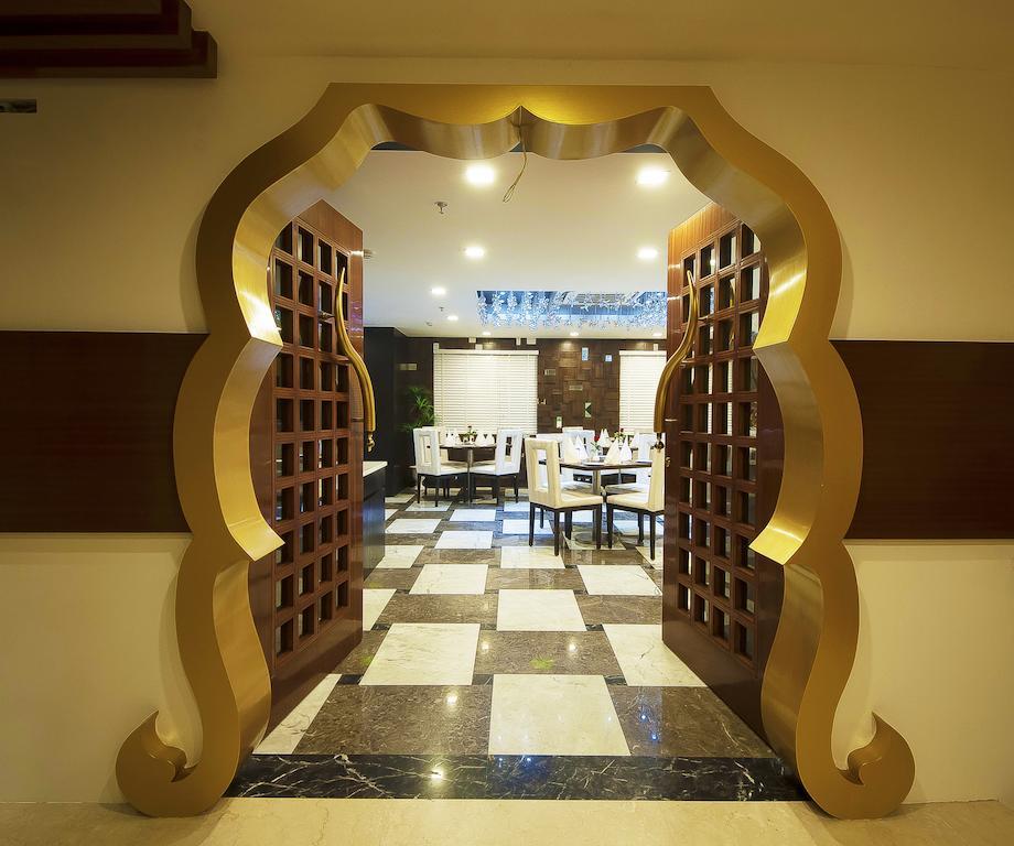Hotel Taj Princess - Boutique Hotel Делі Екстер'єр фото