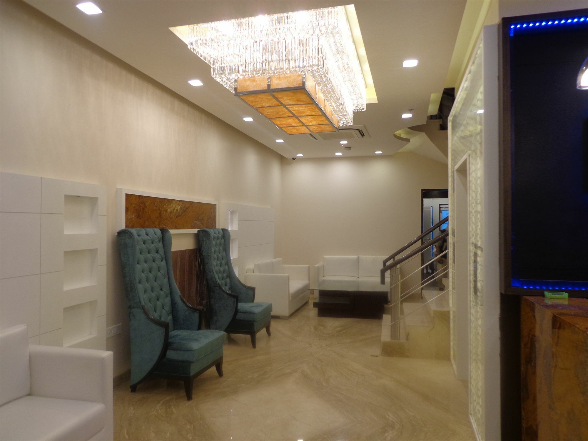 Hotel Taj Princess - Boutique Hotel Делі Екстер'єр фото